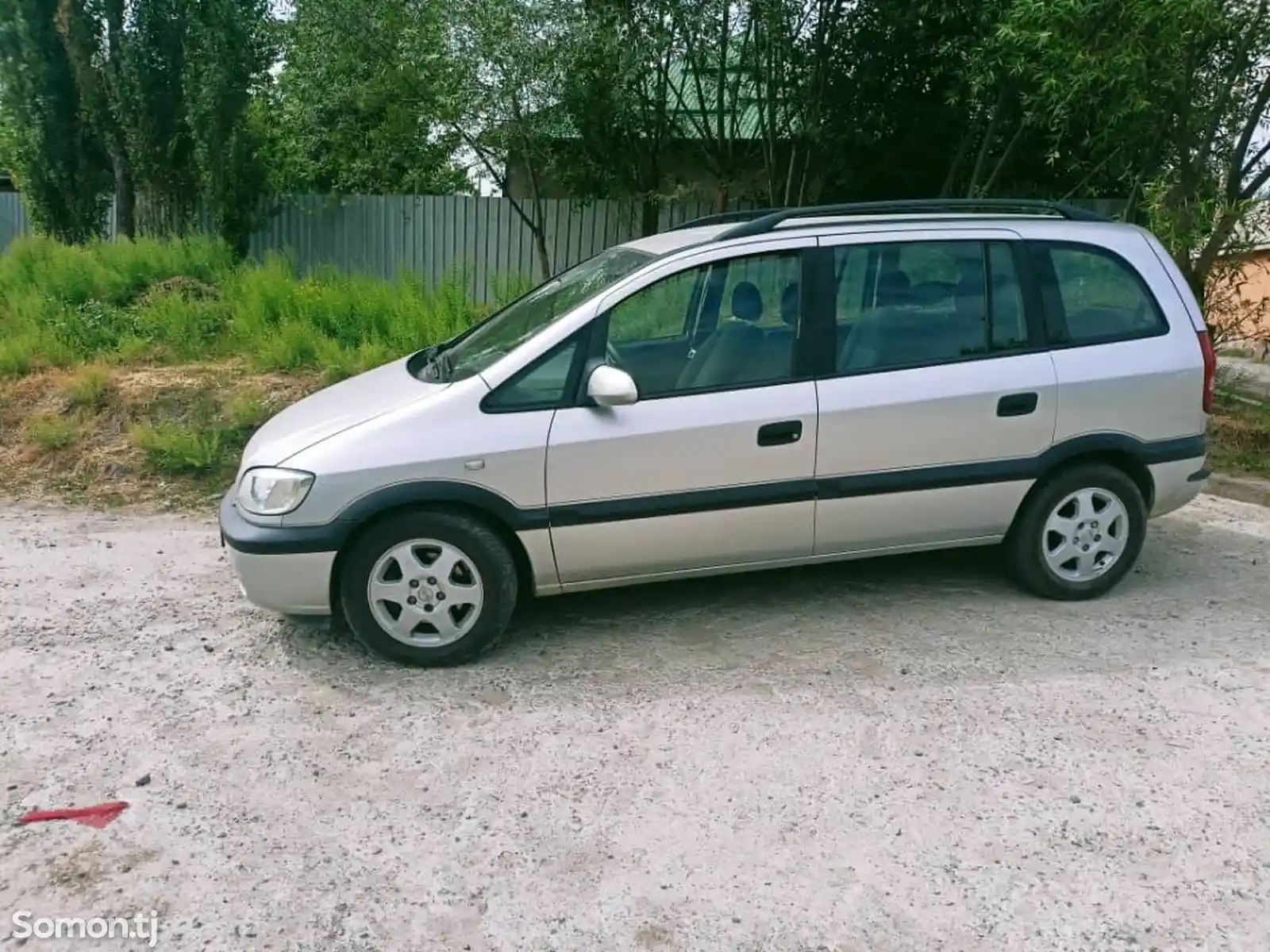 Opel Zafira, 2000-1