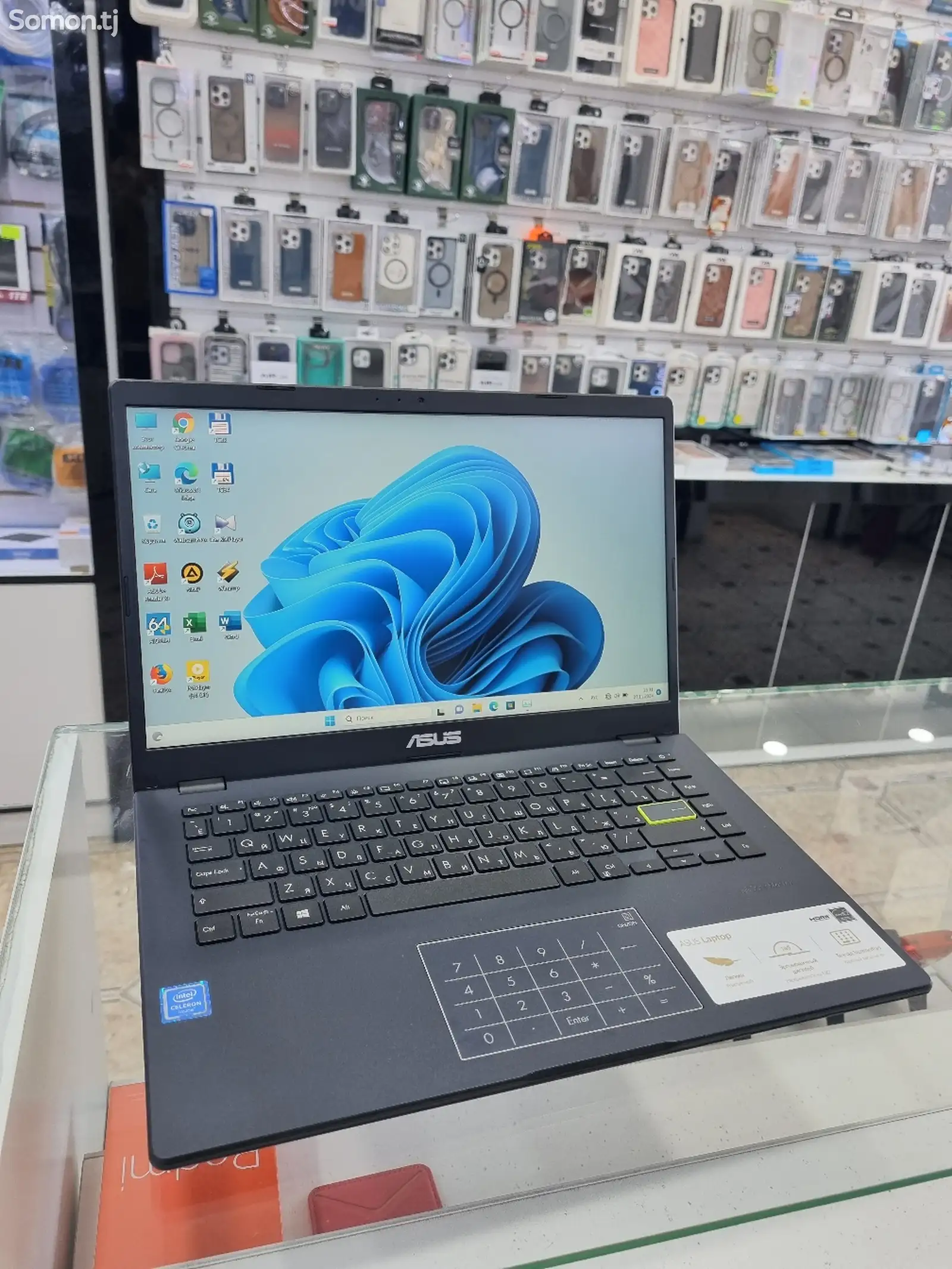 Ноутбук Asus Vivobook-1