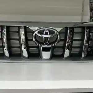 Облицовка на Toyota Prado 1