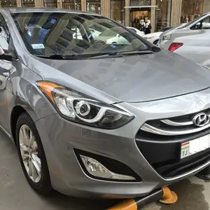 Hyundai Elantra, 2013