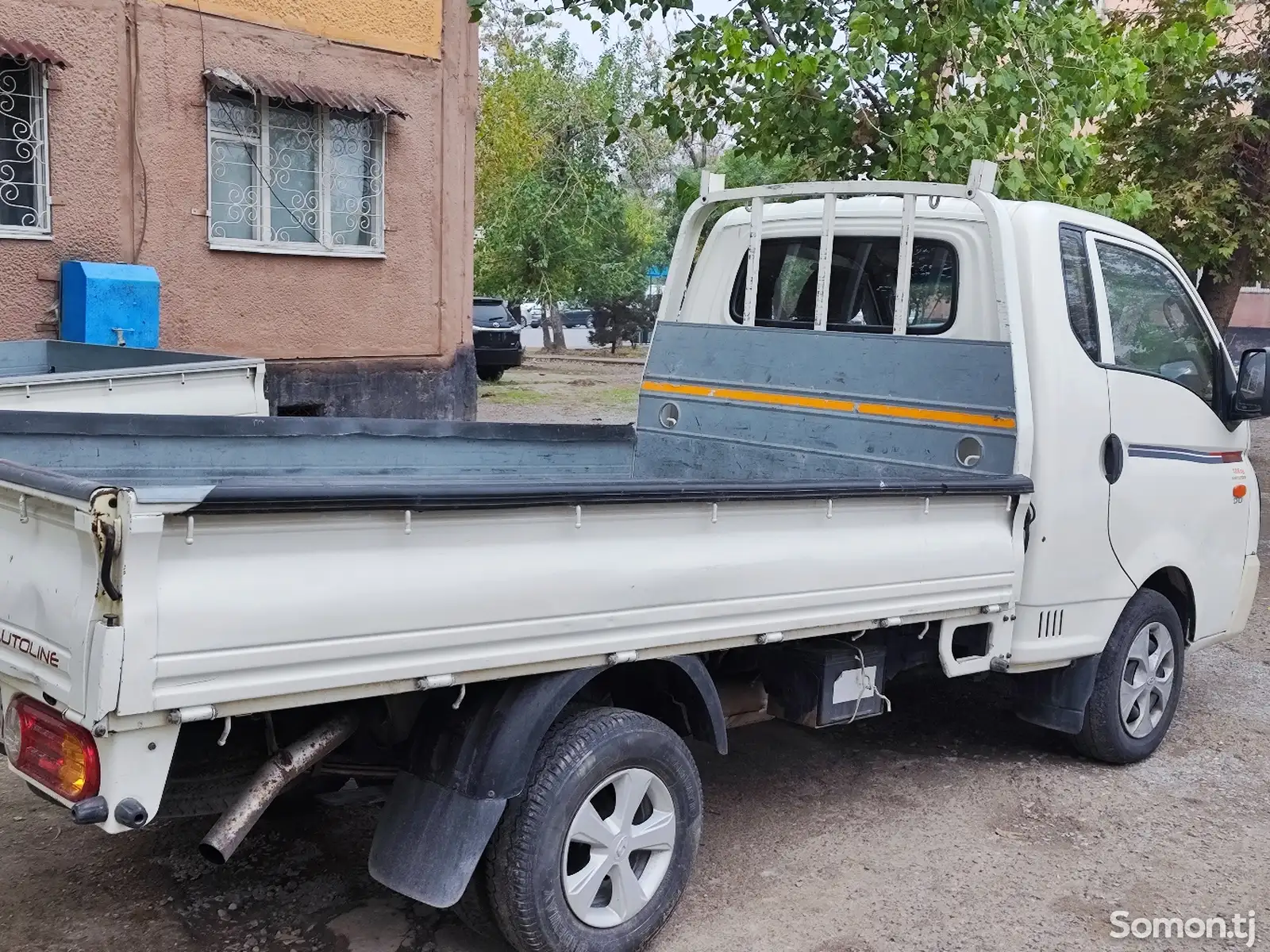 Бортовой автомобиль Hyundai Porter, 2017-4