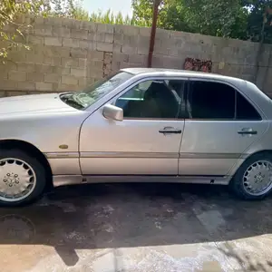 Mercedes-Benz C class, 1995