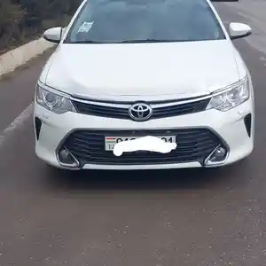 Toyota Camry, 2017