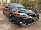 Toyota Camry, 2019-4