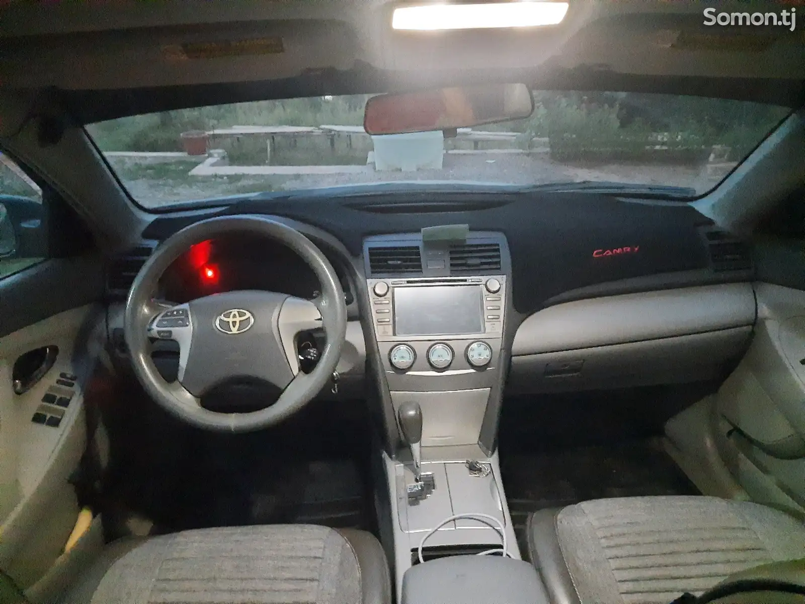 Toyota Camry, 2011-3