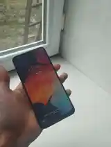 Samsung Galaxy A50-2