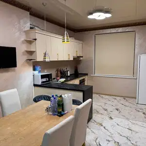 3-комн. квартира, 7 этаж, 105м², Зарафшон