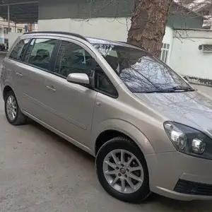 Opel Zafira, 2006