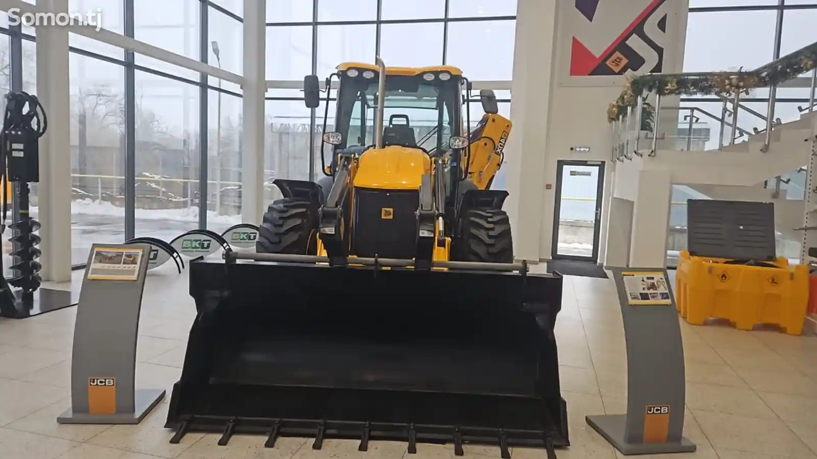 Экскаватор погрузчик JCB4CX-3