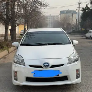 Toyota Prius, 2011