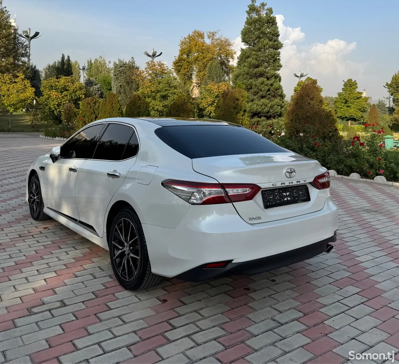 Toyota Camry, 2018-5