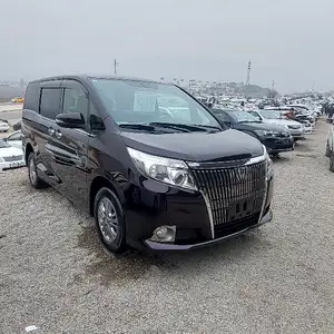 Toyota Voxy, 2015