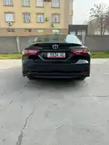 Toyota Camry, 2017-3