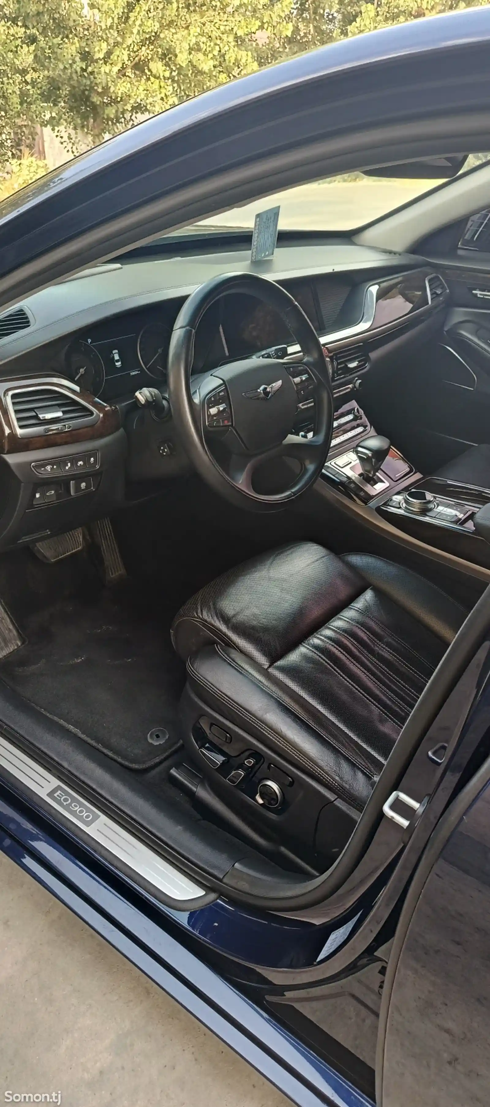 Genesis G90, 2016-14