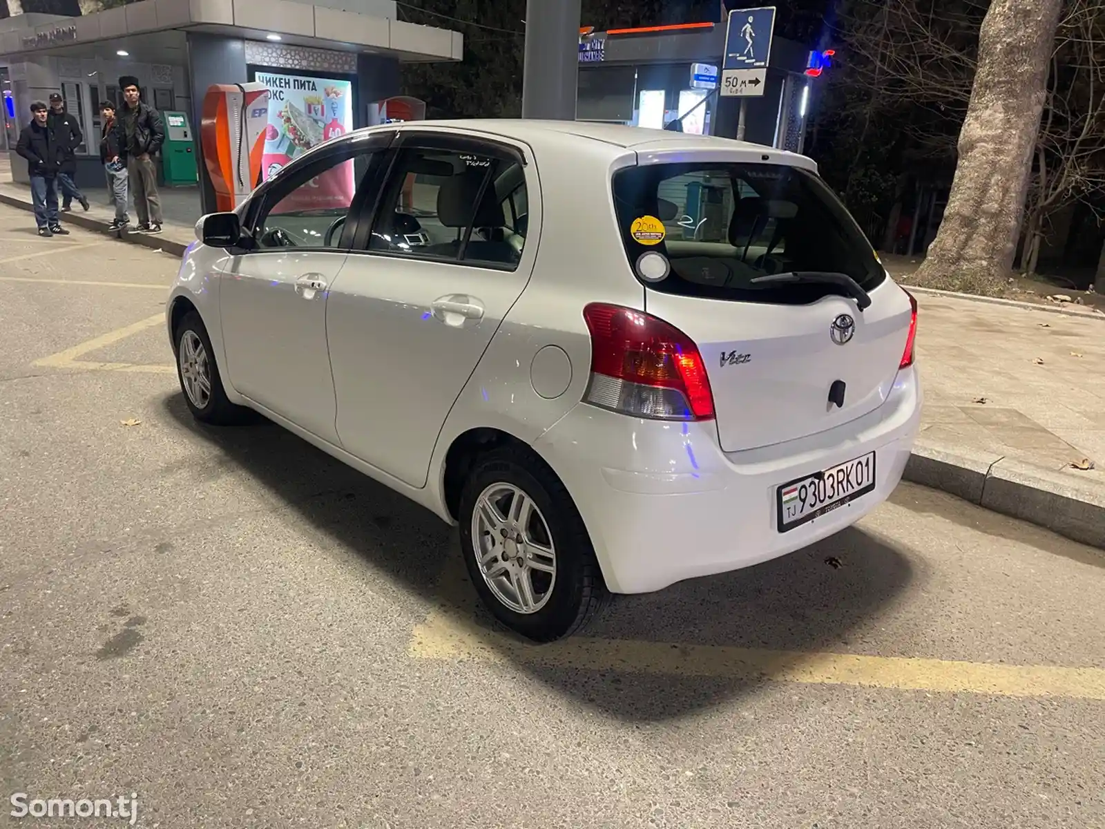 Toyota Vitz, 2010-3