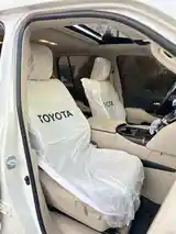 Toyota Land Cruiser, 2022-11