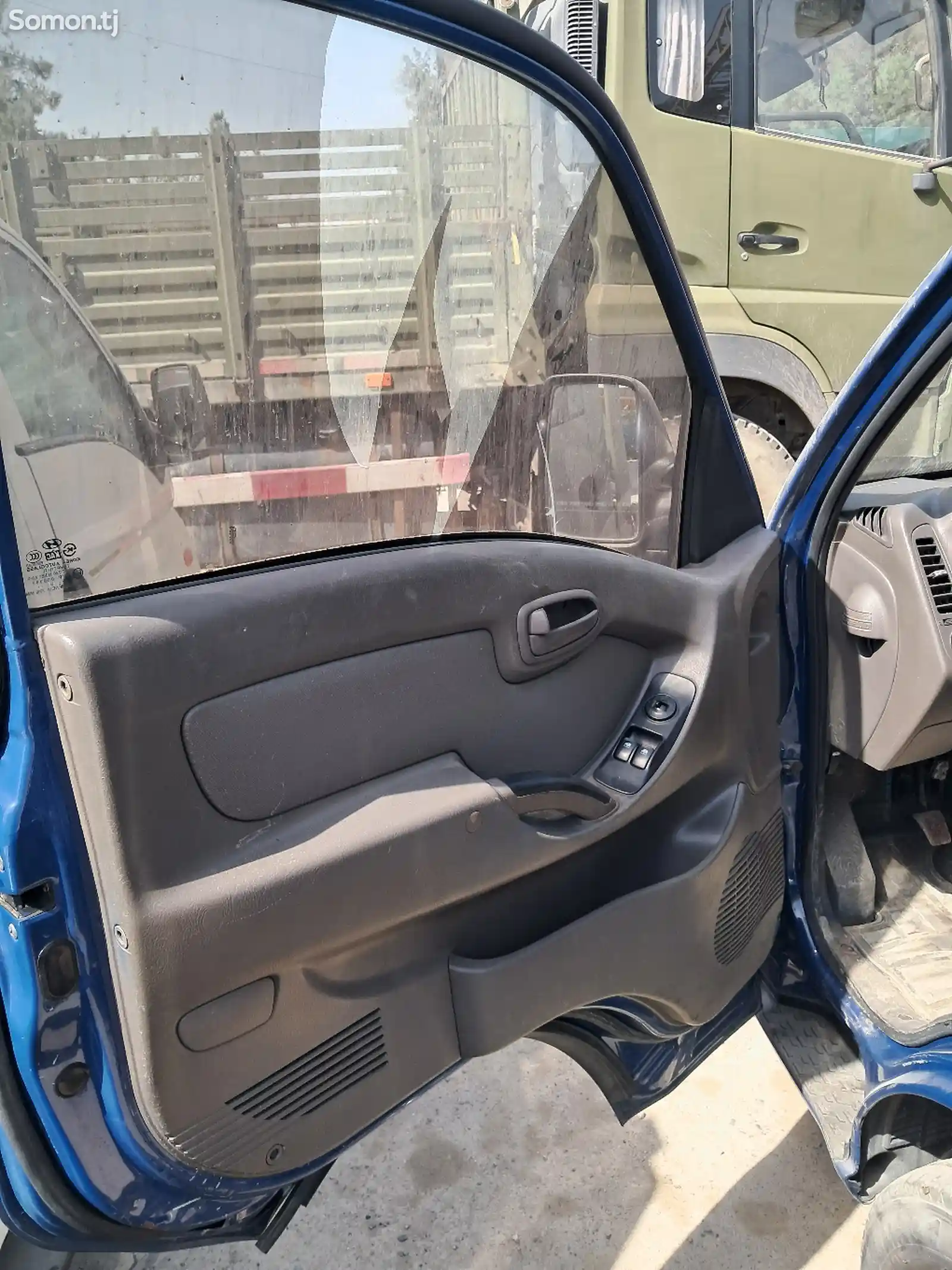 Бортовой автомобиль Hyundai Porter 2, 2014-4