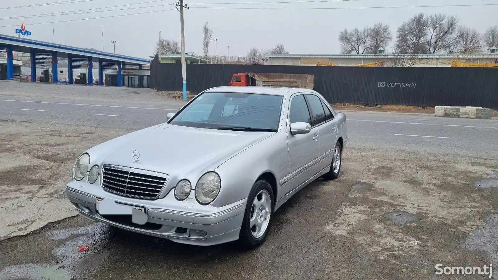 Mercedes-Benz E class, 2002-5