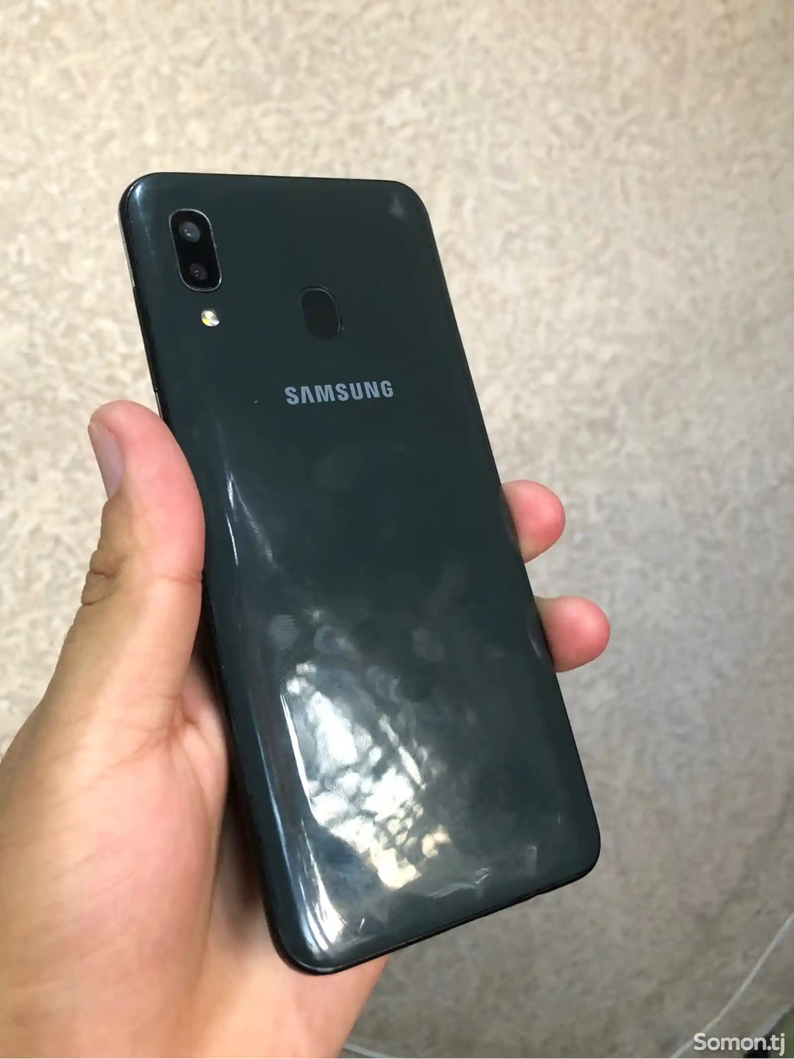 Samsung Galaxy A20-2