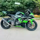 Мотоцикл Kawasaki zx6r-3