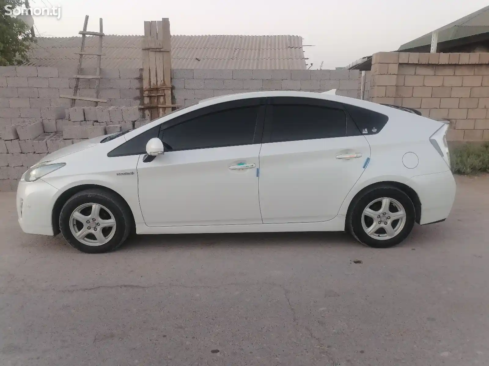 Toyota Prius, 2010-2