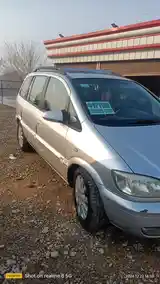 Opel Zafira, 2003-4