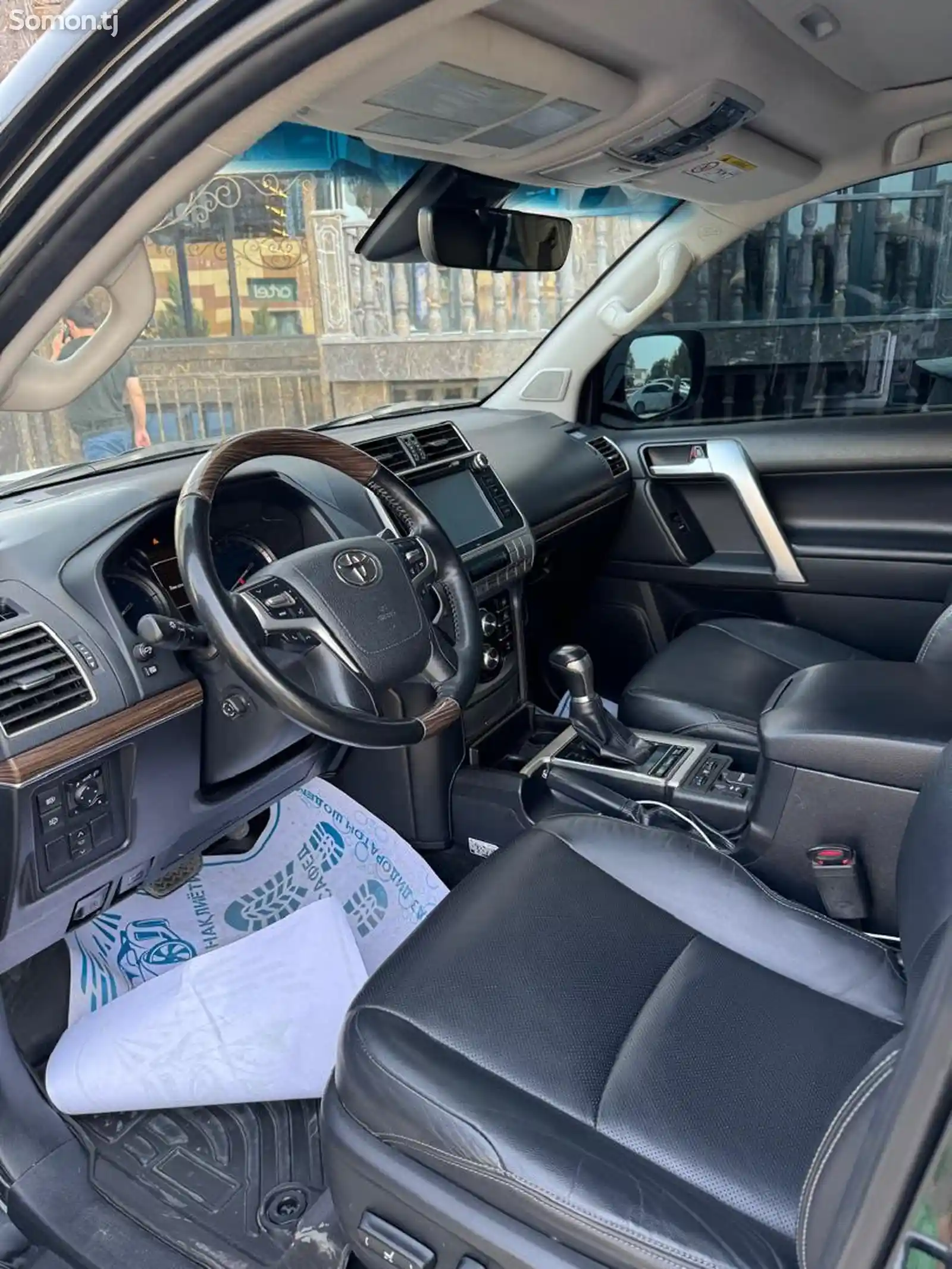 Toyota Land Cruiser Prado, 2019-5