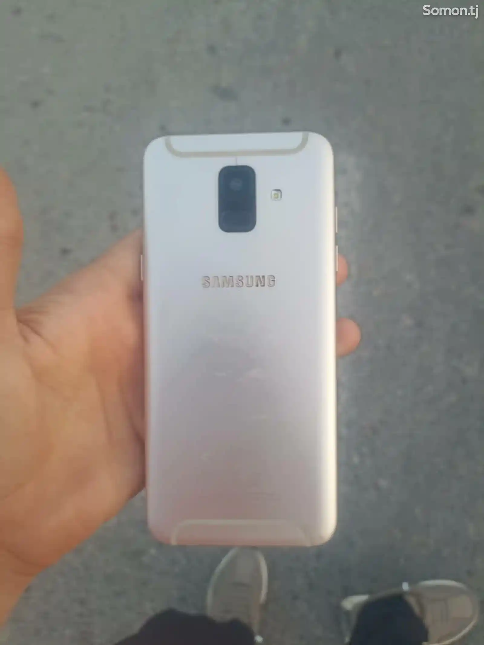 Samsung Galaxy А6-1