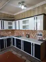 2-комн. квартира, 3 этаж, 60м², Шелкокомбинат-6