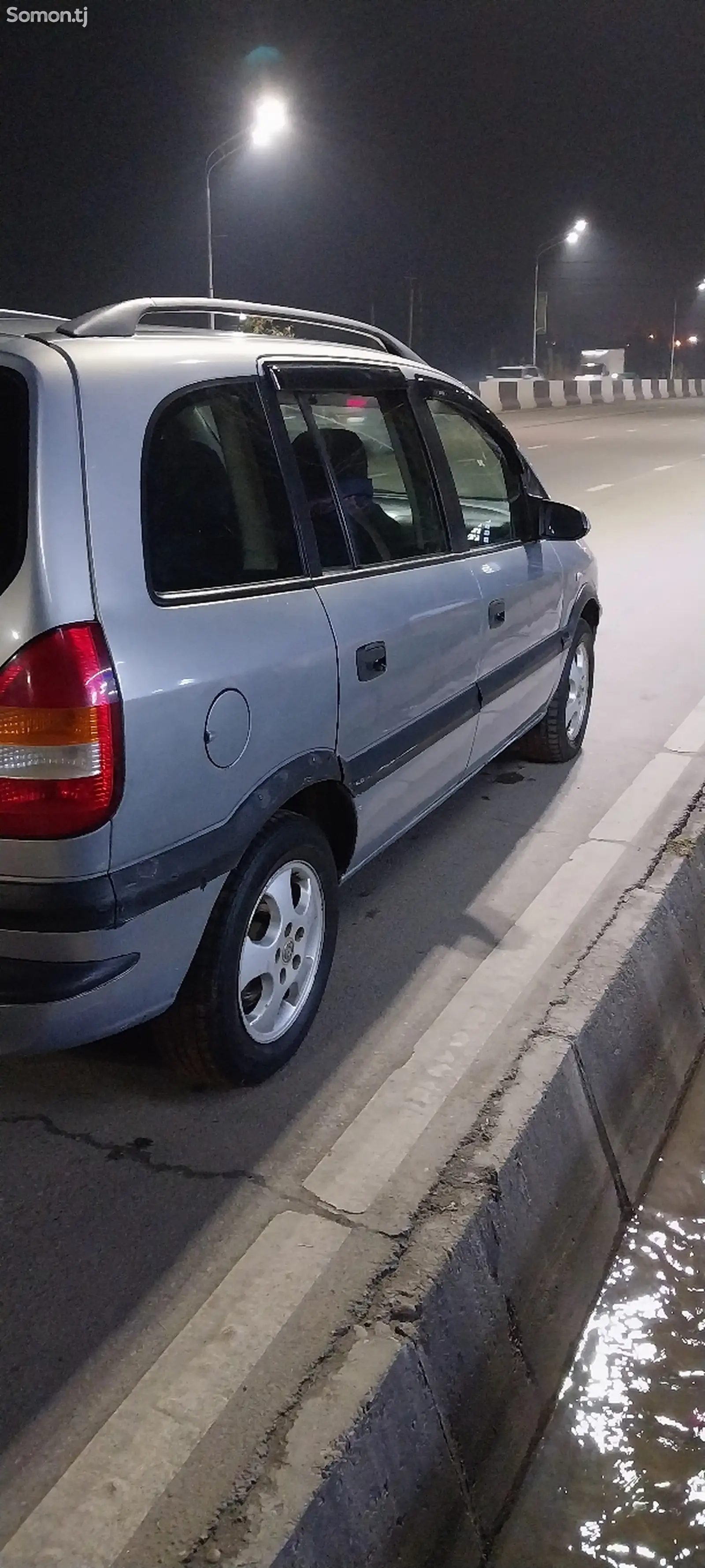 Opel Zafira, 2001-1