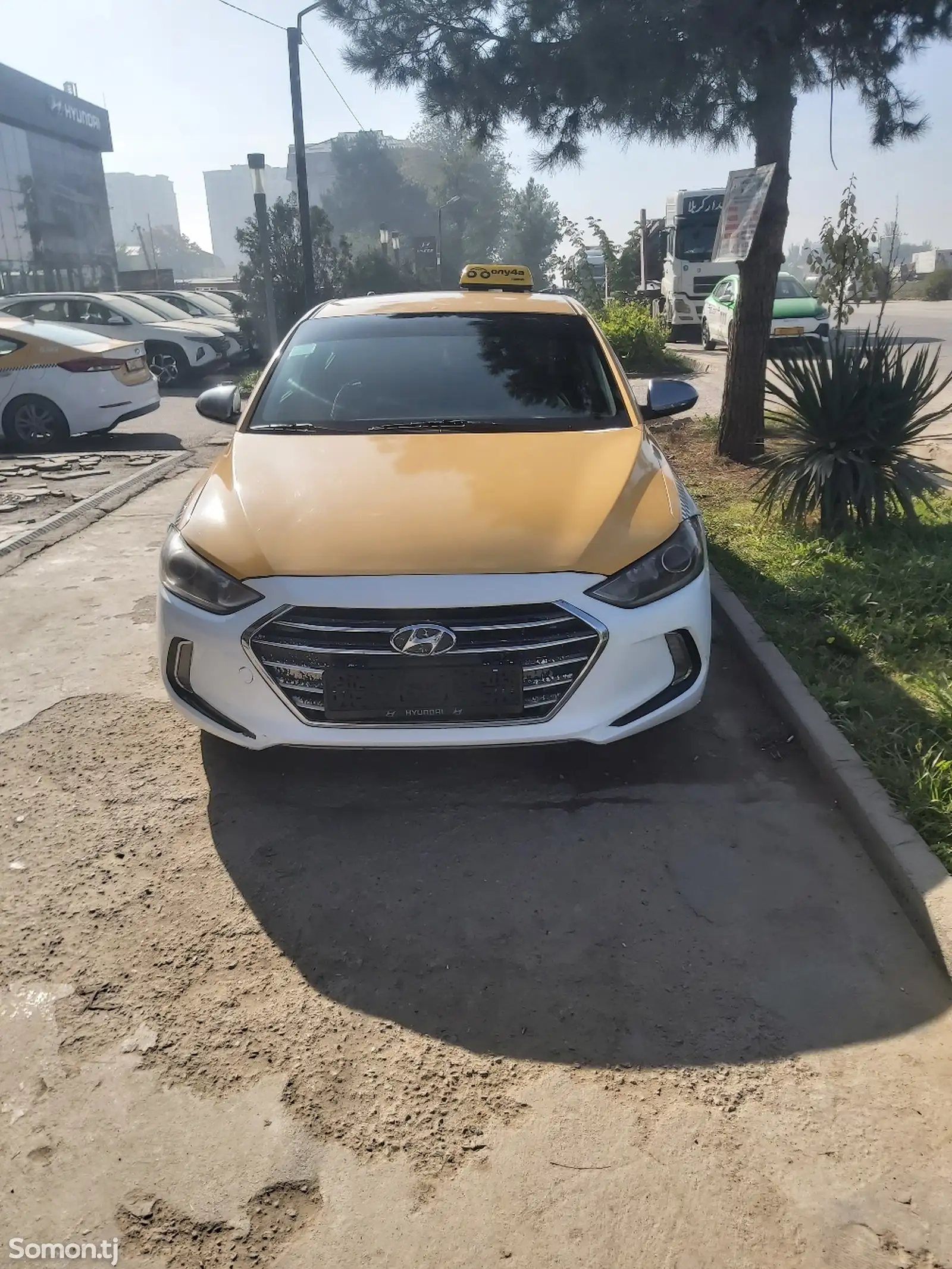 Hyundai Elantra, 2022-1