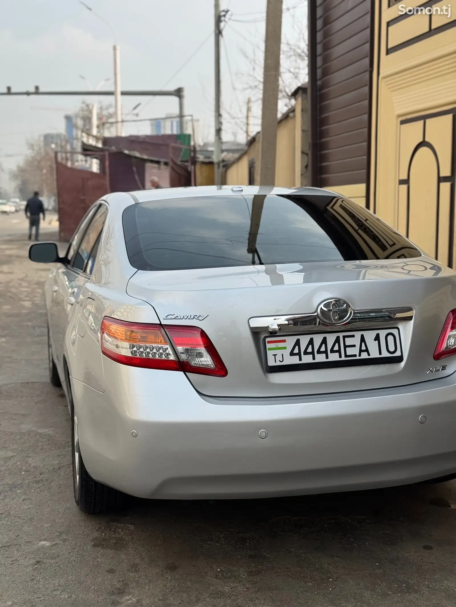 Toyota Camry, 2010-1