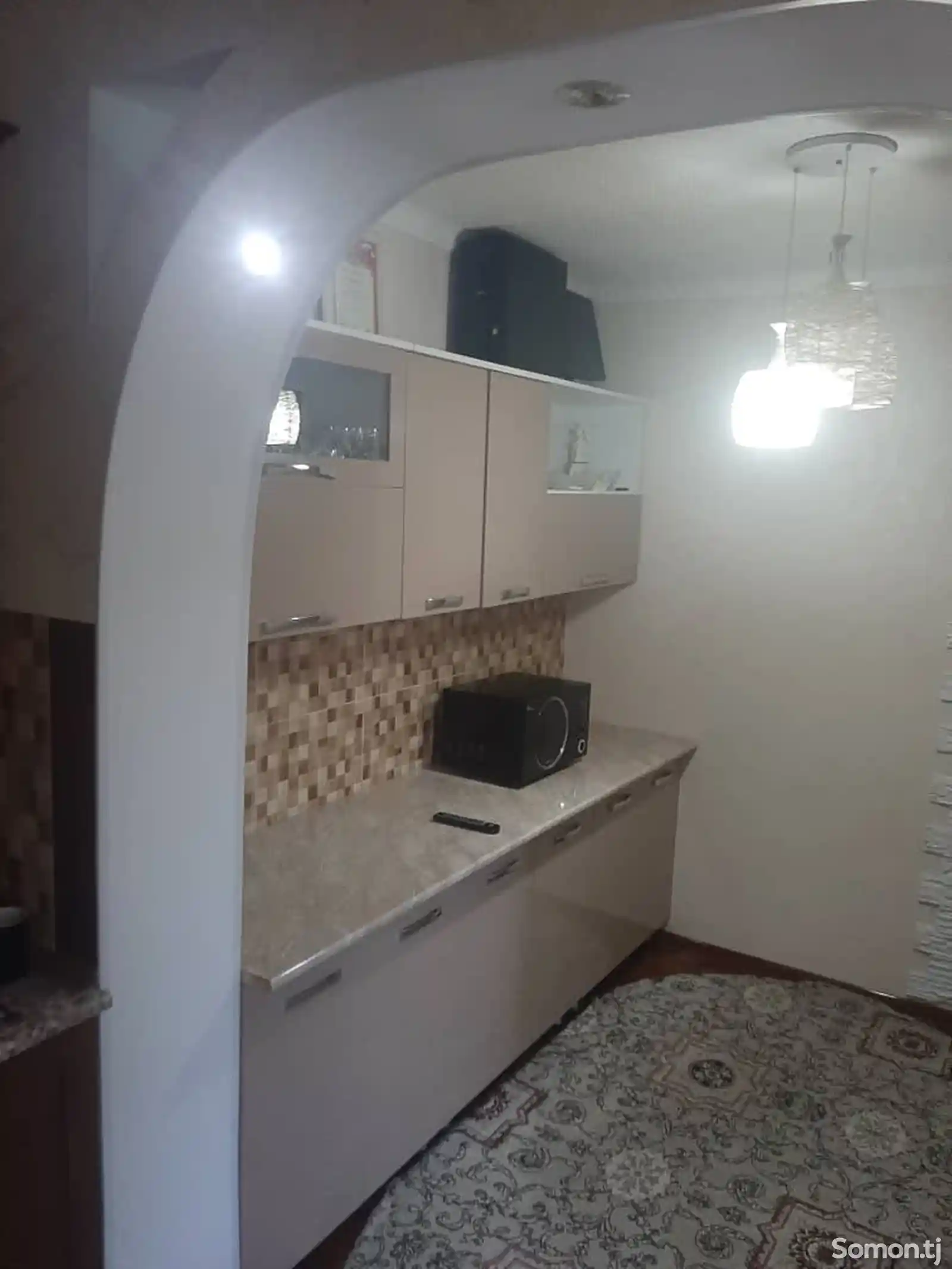 3-комн. квартира, 4 этаж, 65 м², Фирдавси-4