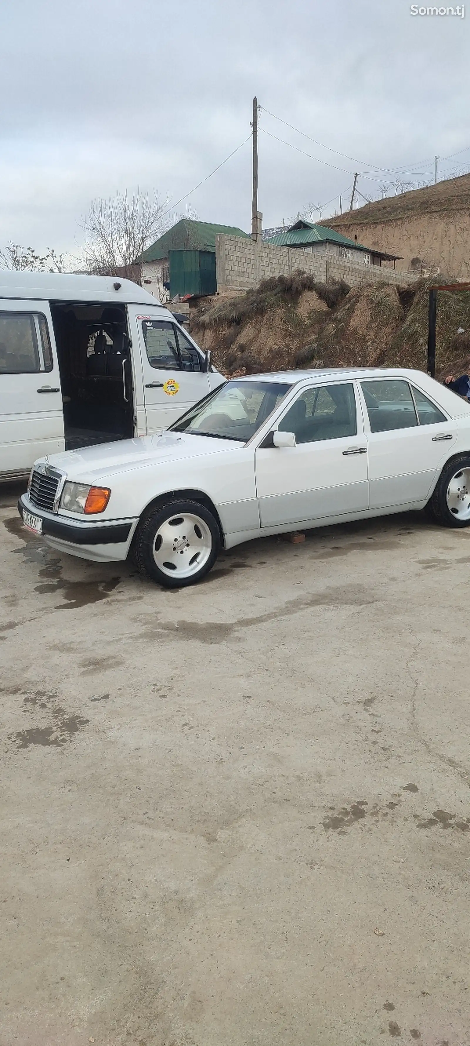 Mercedes-Benz W124, 1992-1