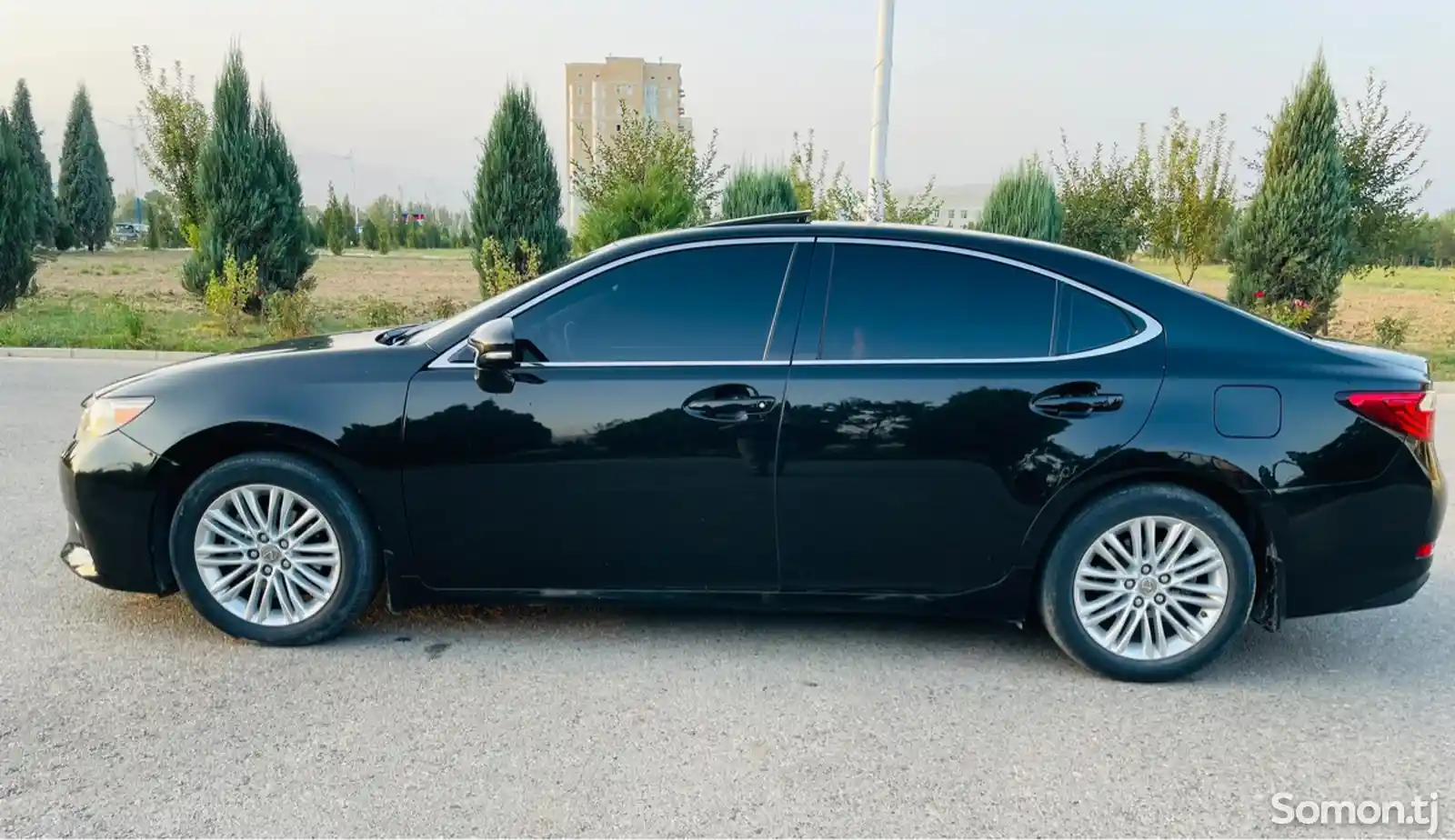 Lexus ES series, 2014-11