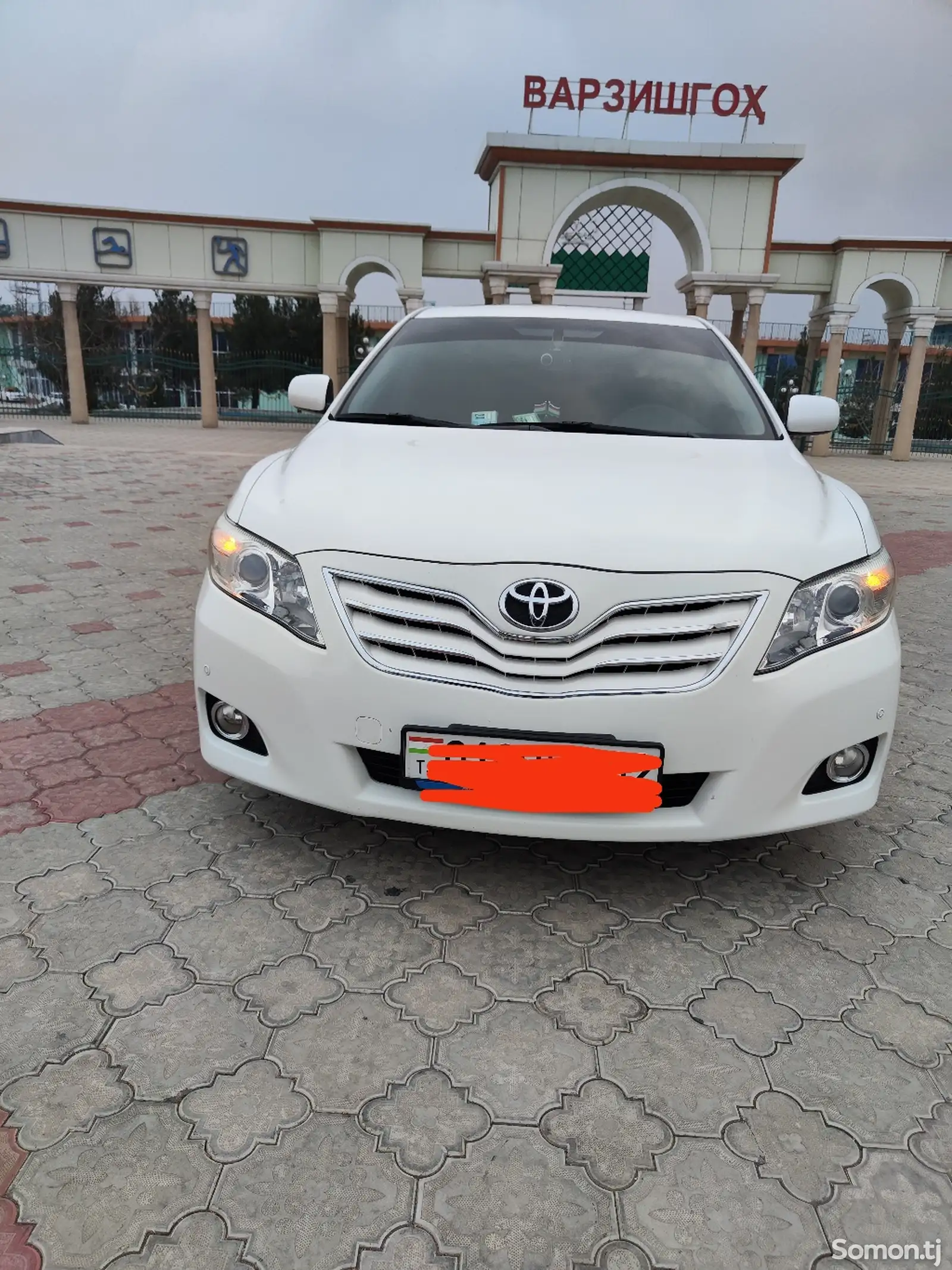 Toyota Camry, 2010-1