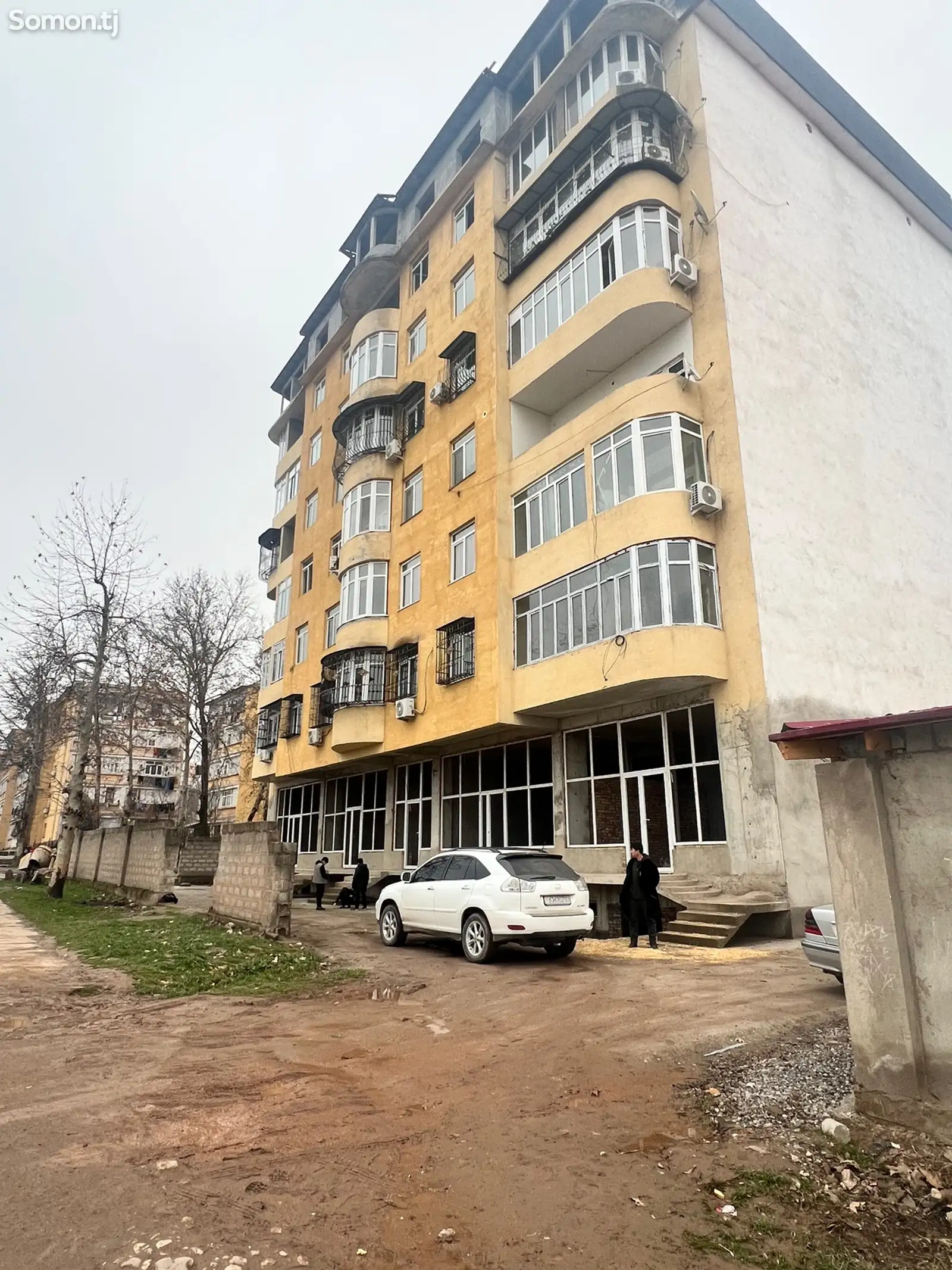 2-комн. квартира, 8 этаж, 67 м², лесная-1