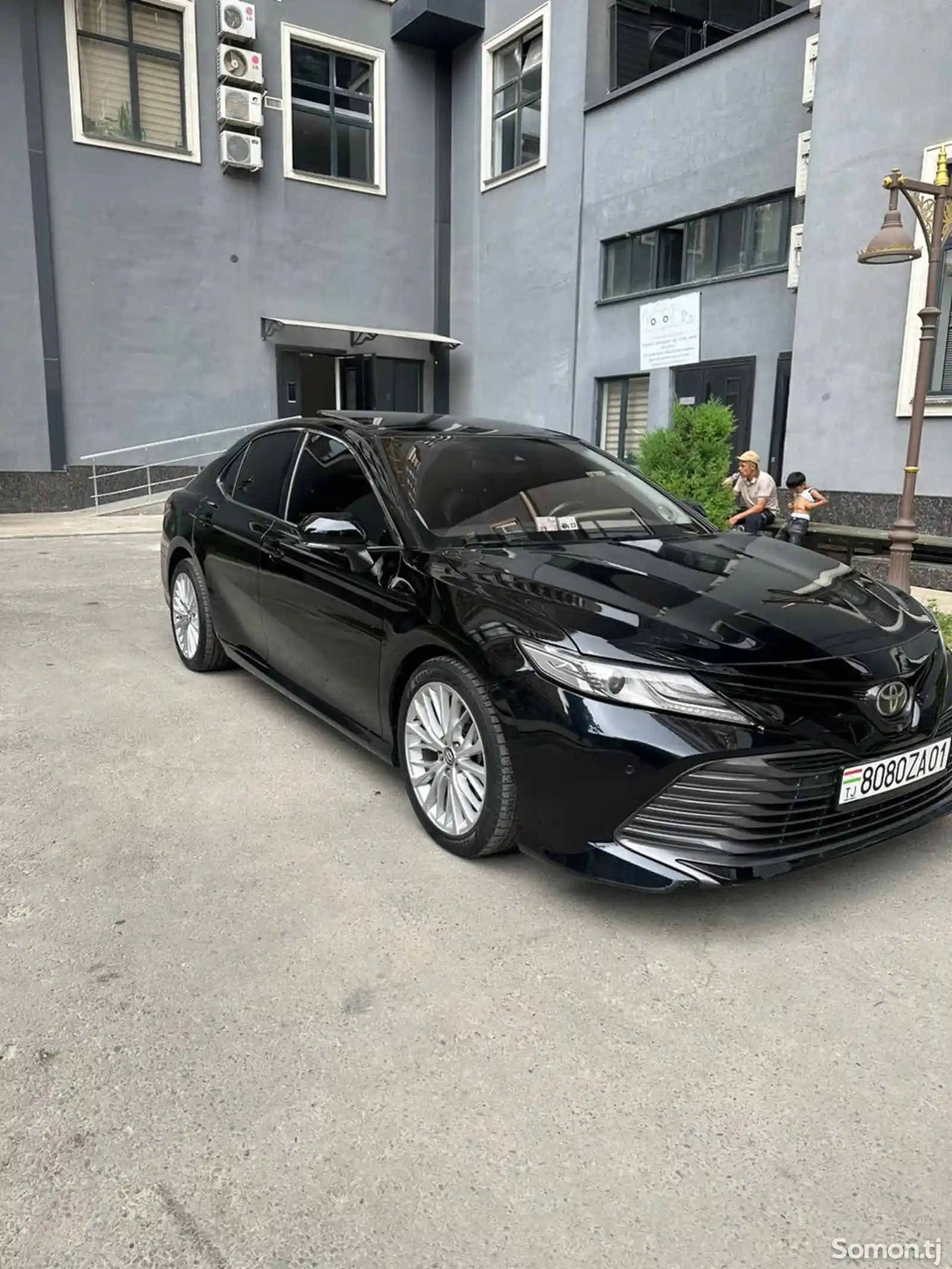 Toyota Camry, 2018-6