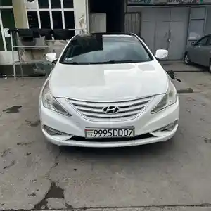 Hyundai Sonata, 2012