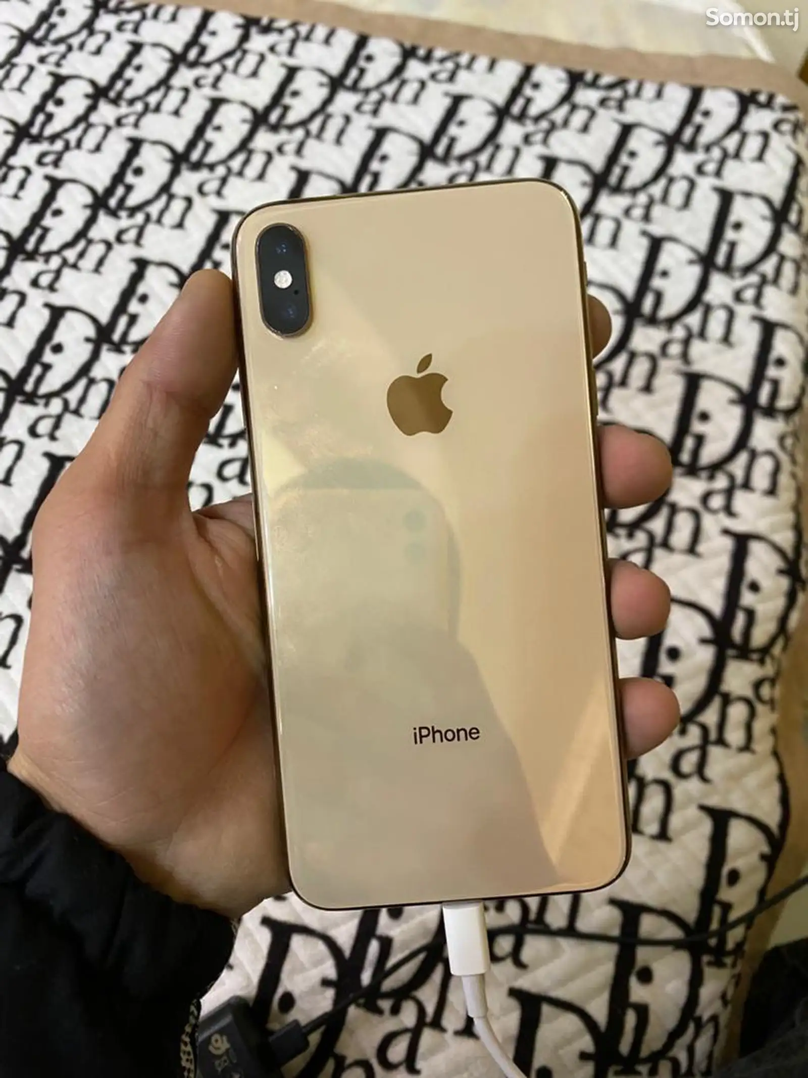 Apple iPhone Xs Max, 64 gb, Gold-1