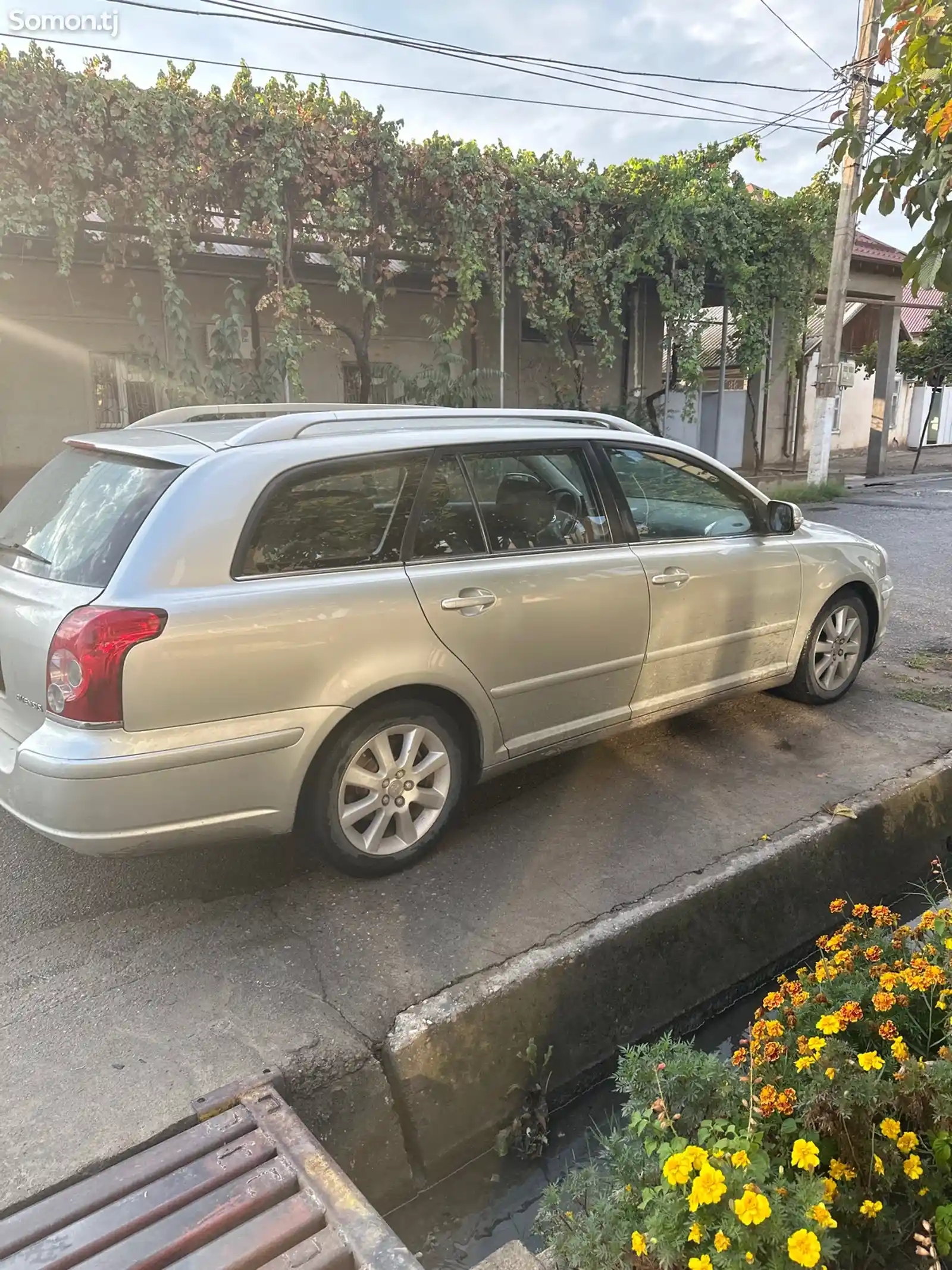 Toyota Avensis, 2008-1