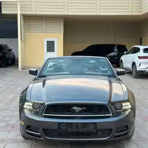 Ford Mustang, 2014