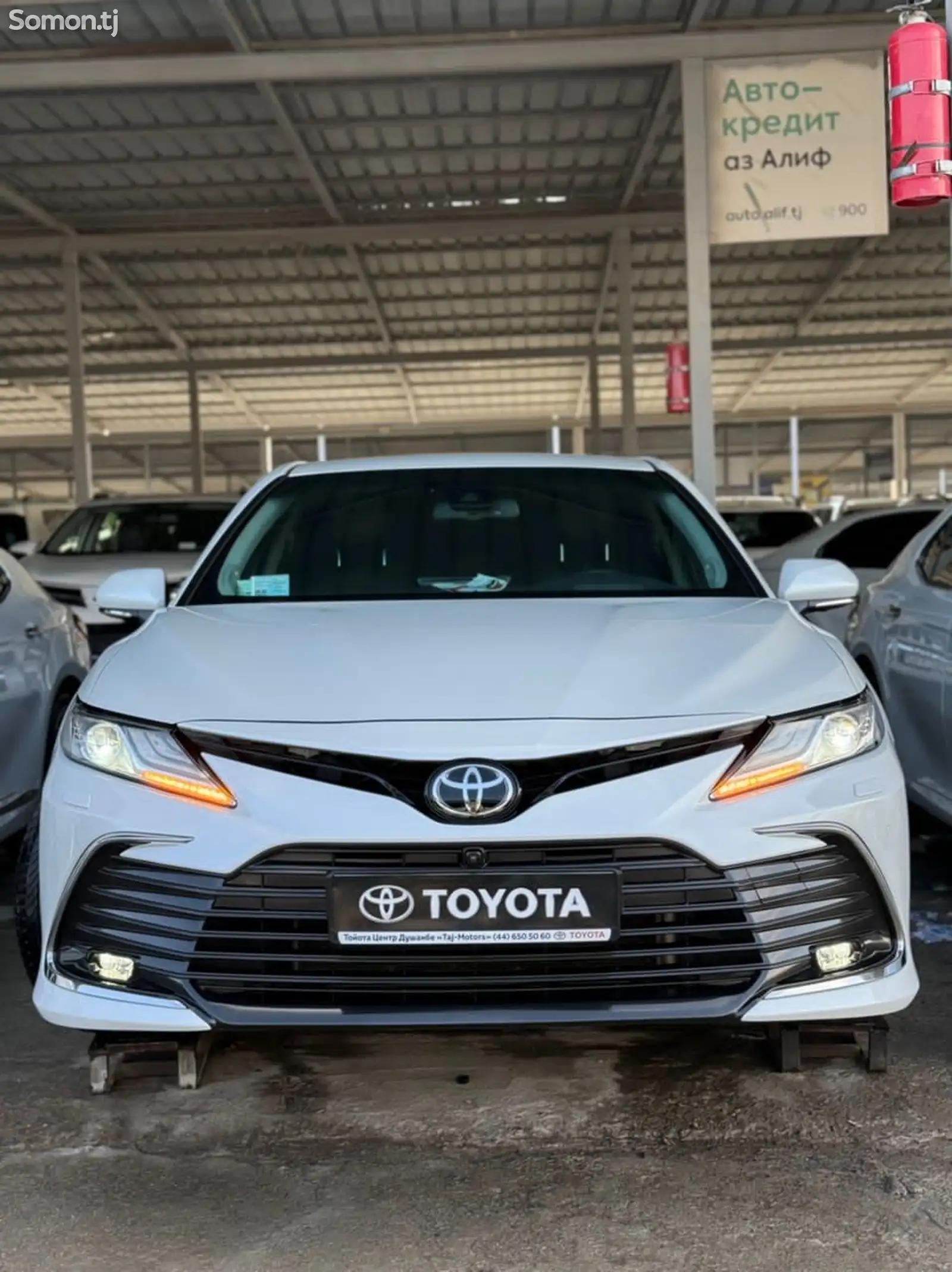 Toyota Camry, 2022-1