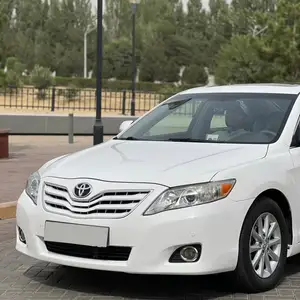 Toyota Camry, 2012