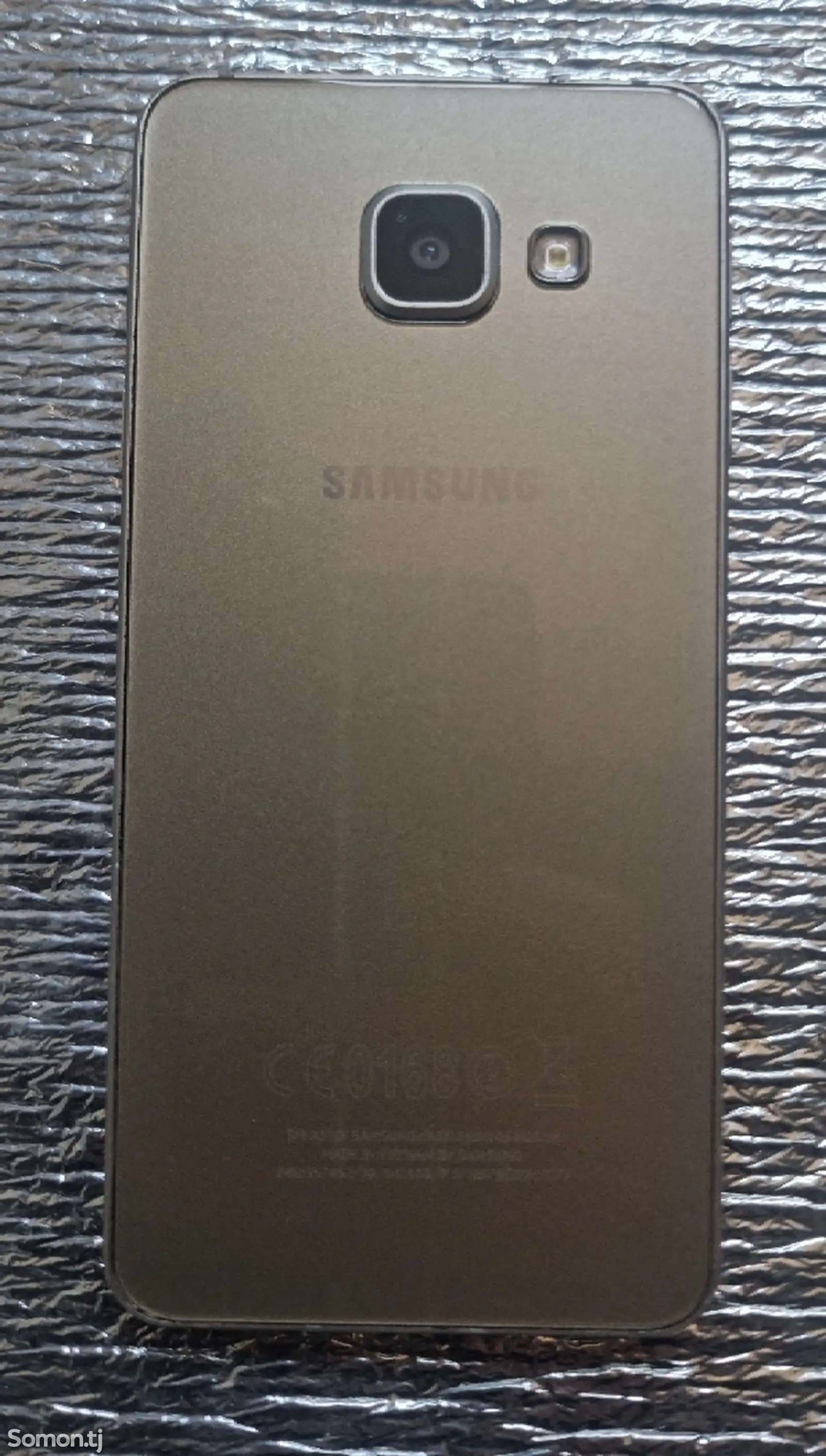 Samsung Galaxy A3-1