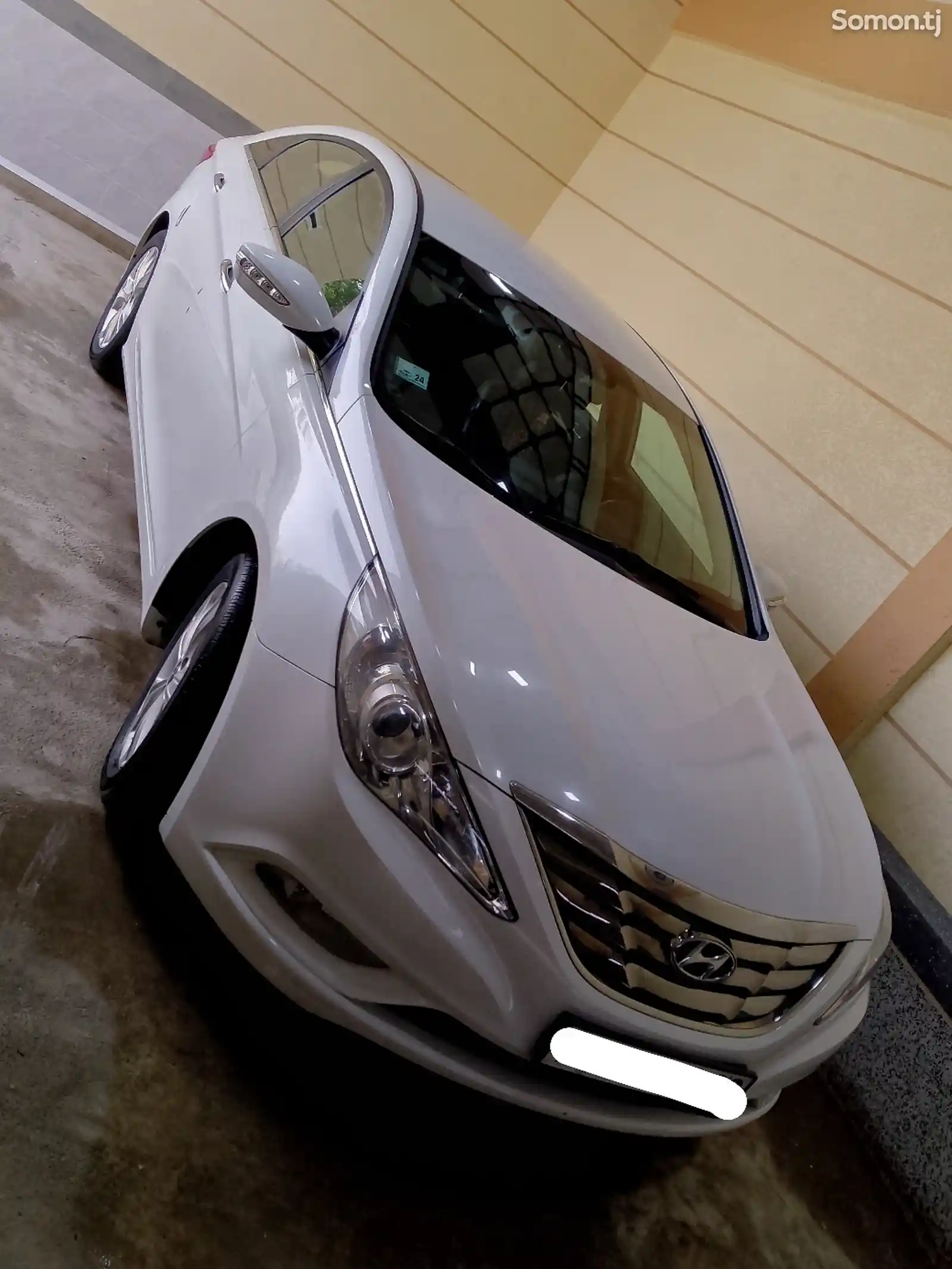 Hyundai Sonata, 2010-4