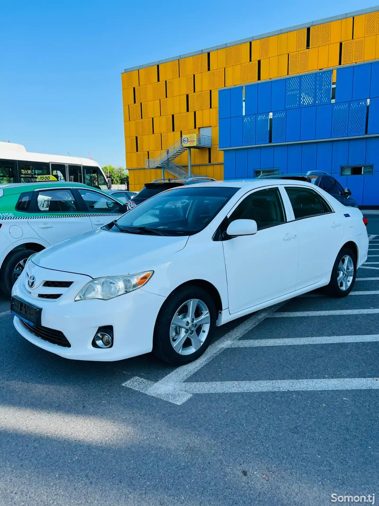 Toyota Corolla, 2013-3