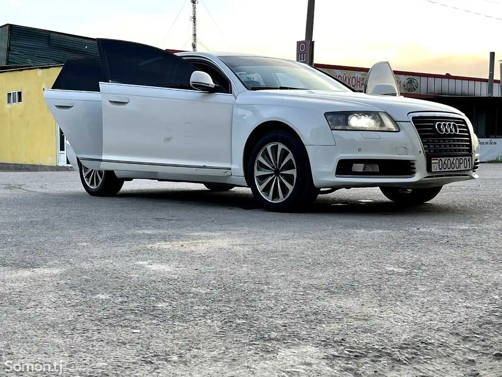 Audi A6, 2010-12