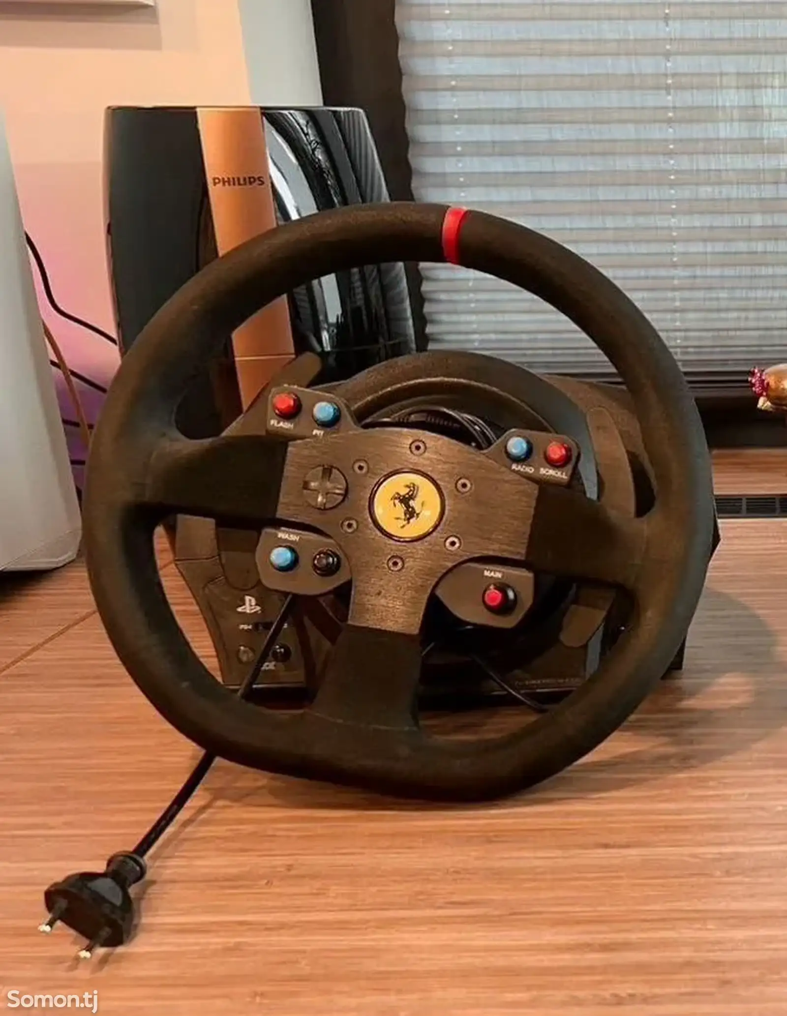 Руль Thrustmaster T300RS Alcantara Edition-1