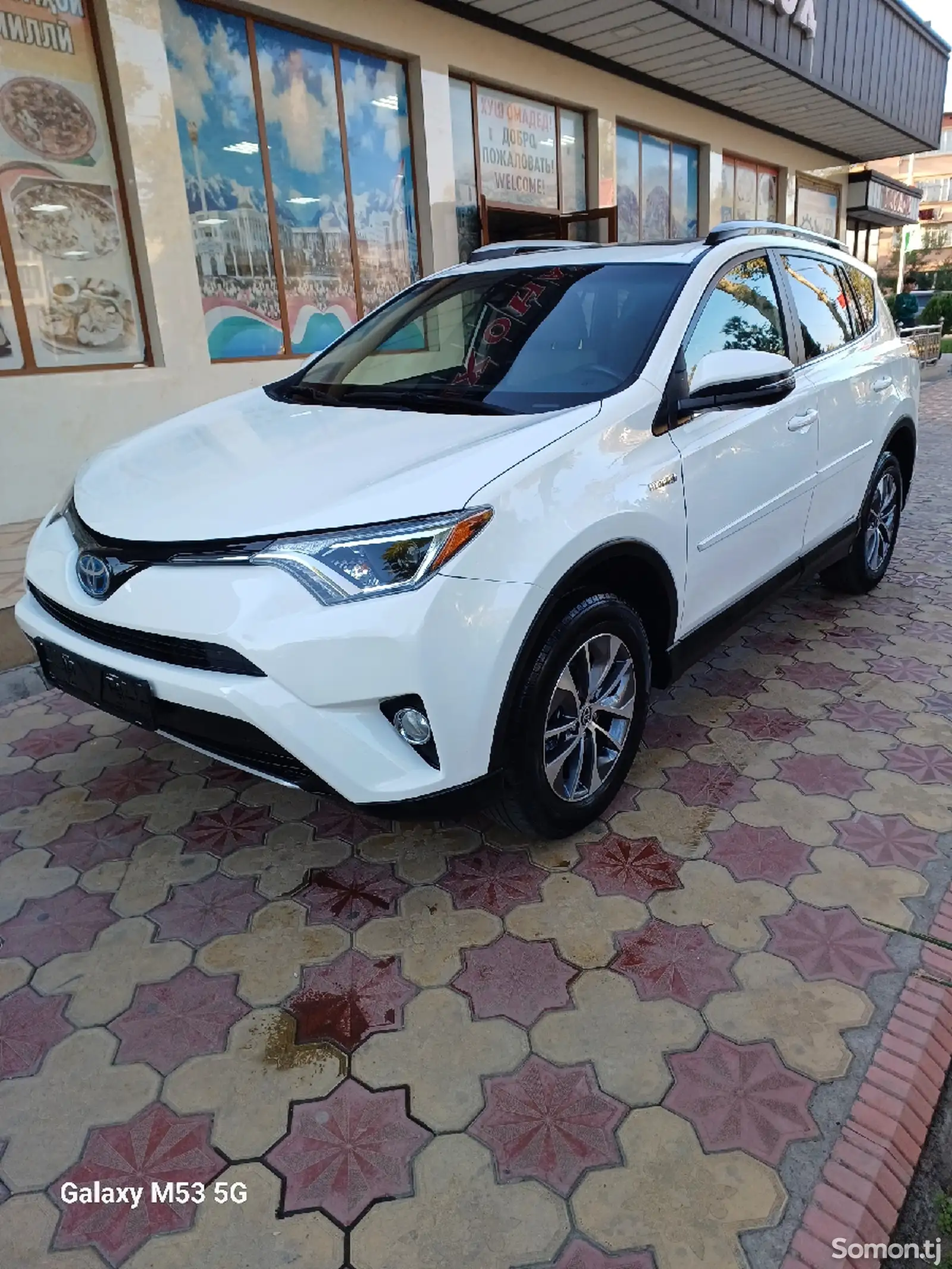 Toyota RAV 4, 2017-3